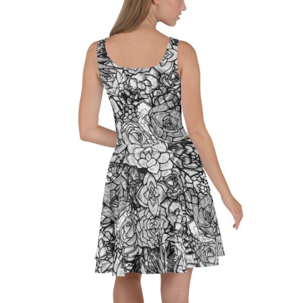 K92 Black&White Benjamin Bouquet Skater dress - Image 3